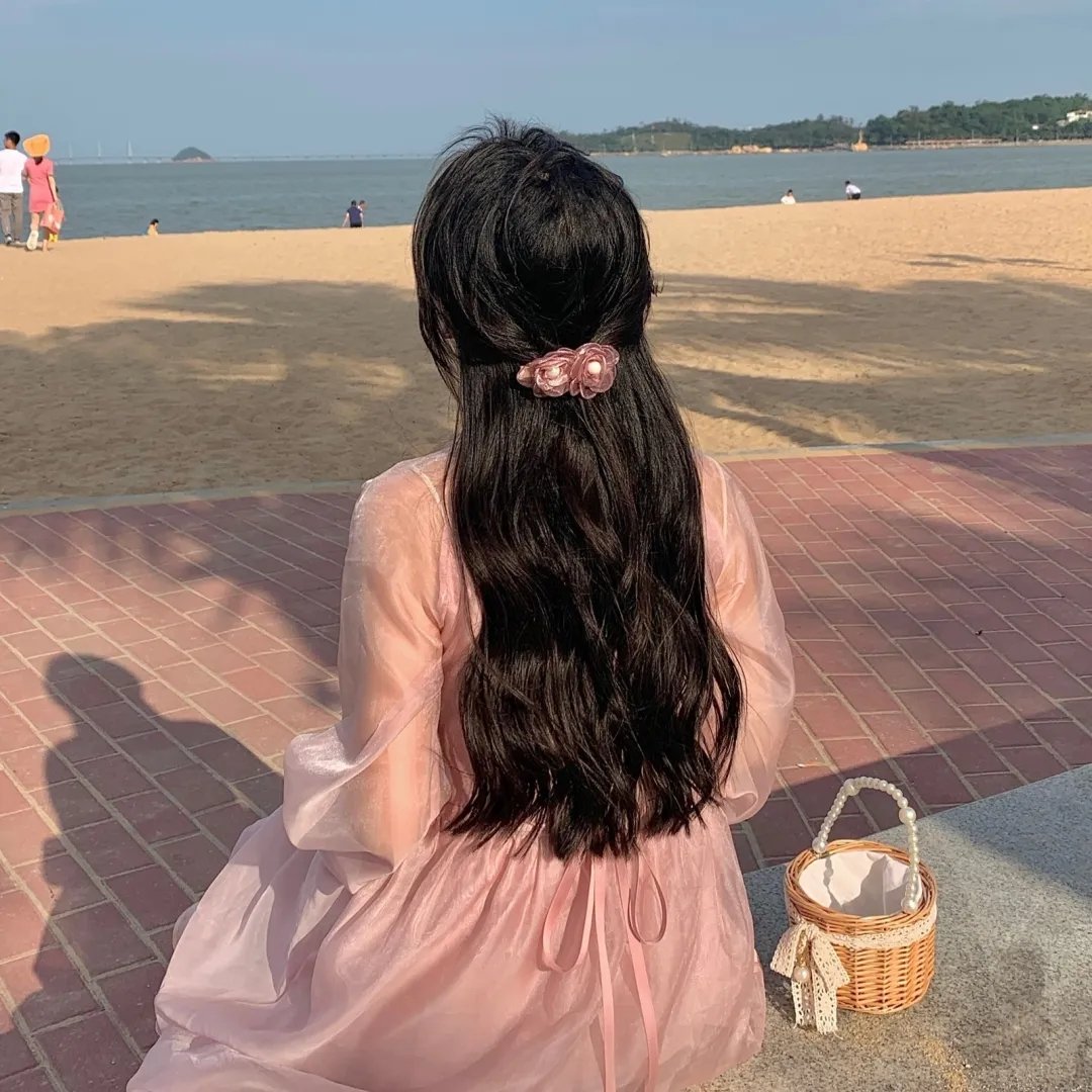 闪亮女孩