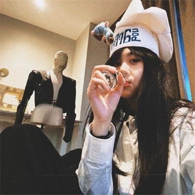 荡女满天飞